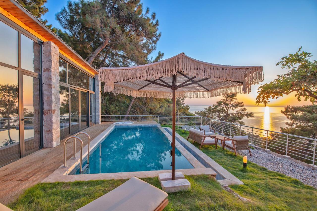 La Luna Faralya Villa *
