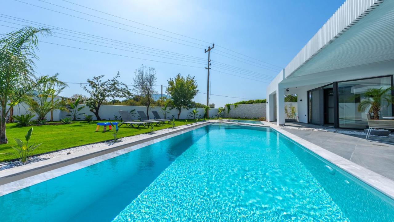 Azize Villa