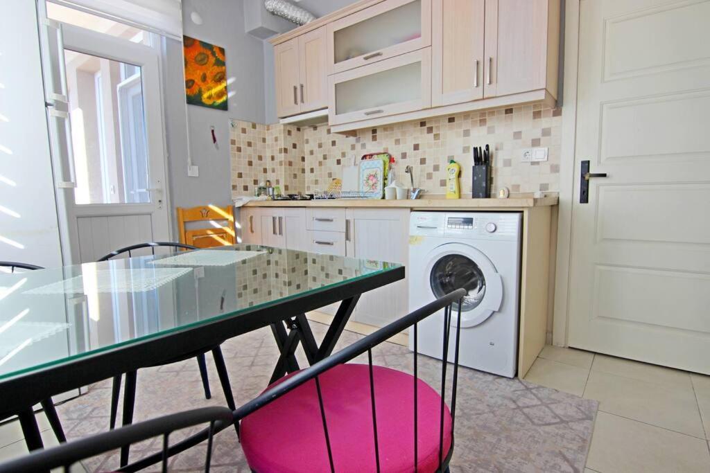 Apartment Ozkan - Center Fully Furnished 50mbps Wifi Netflix *