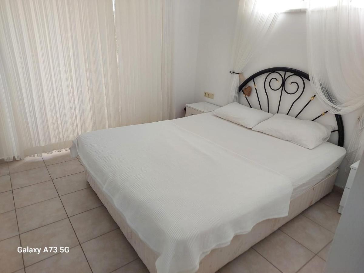 Aryam Bed & Breakfast *