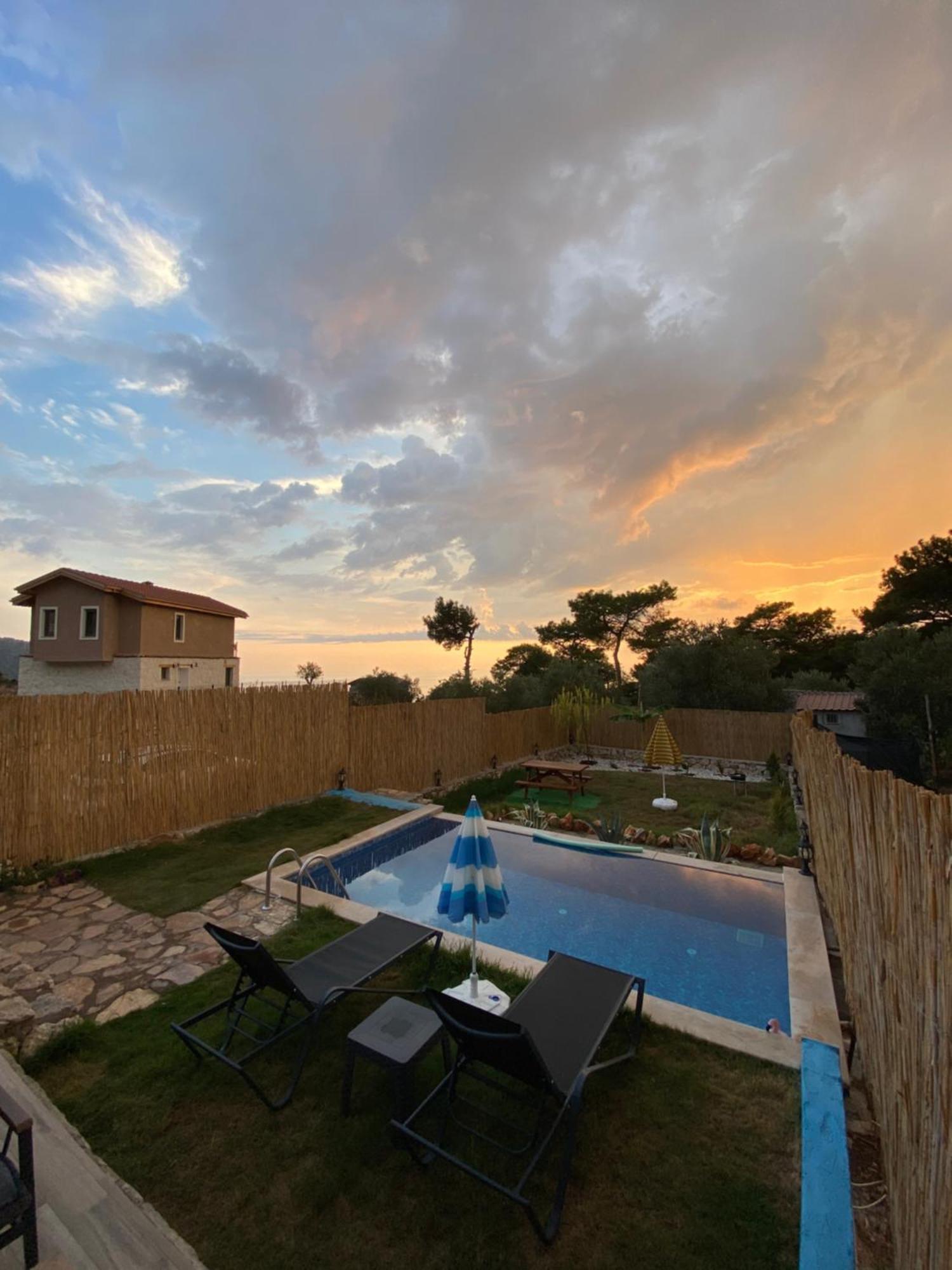 Villa Yildizlararasi *