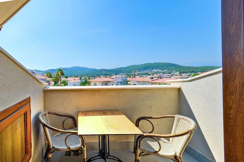 Apartment Jakuzili Ve Yuzme Havuzlu Fethiye