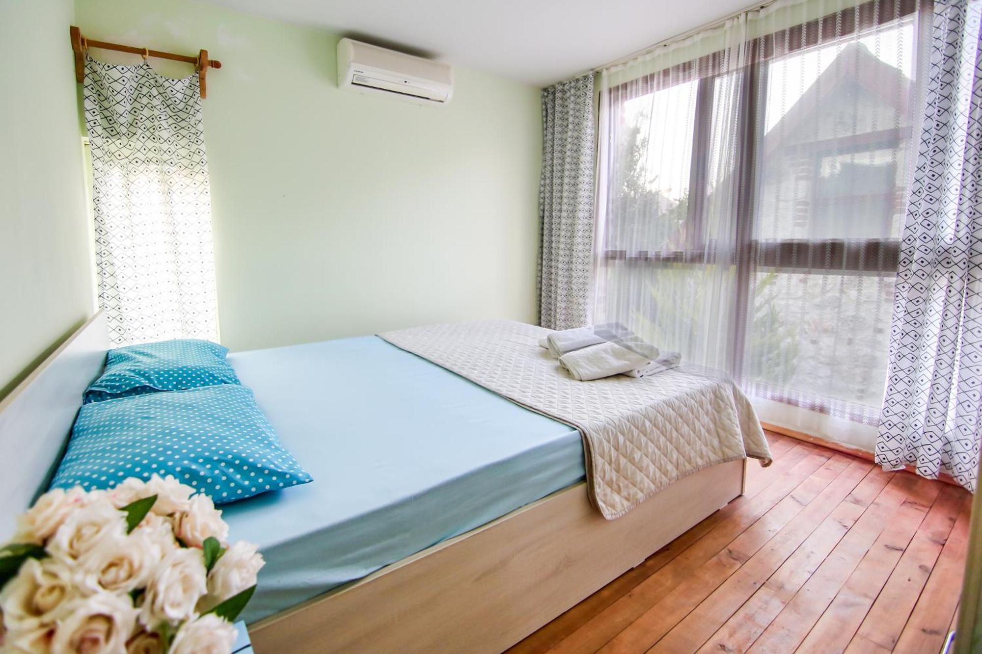 Ilk Ayvilla Villa