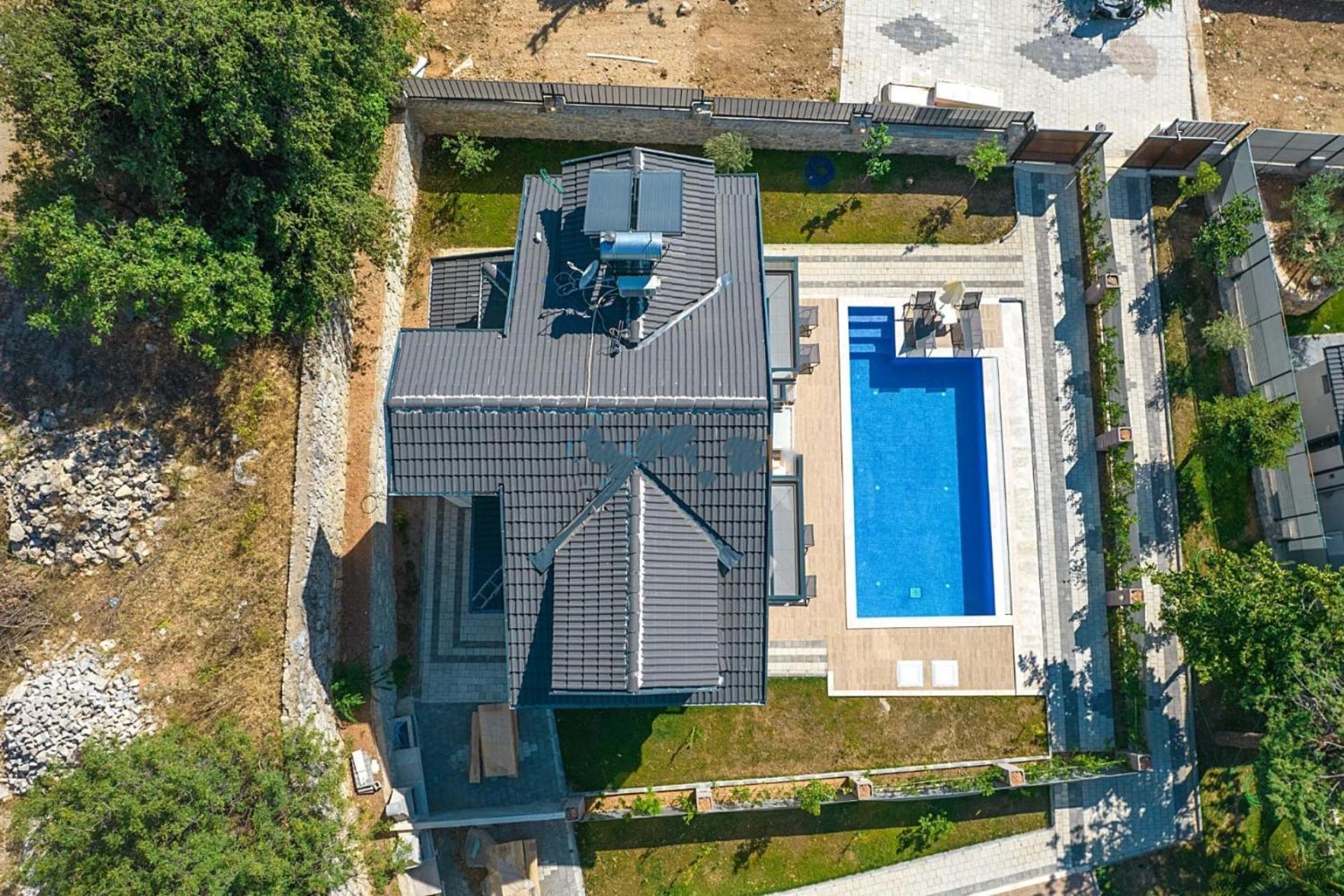 Sunrise In Oludeniz, 4 Bedroom Private Pool Villa Fethiye