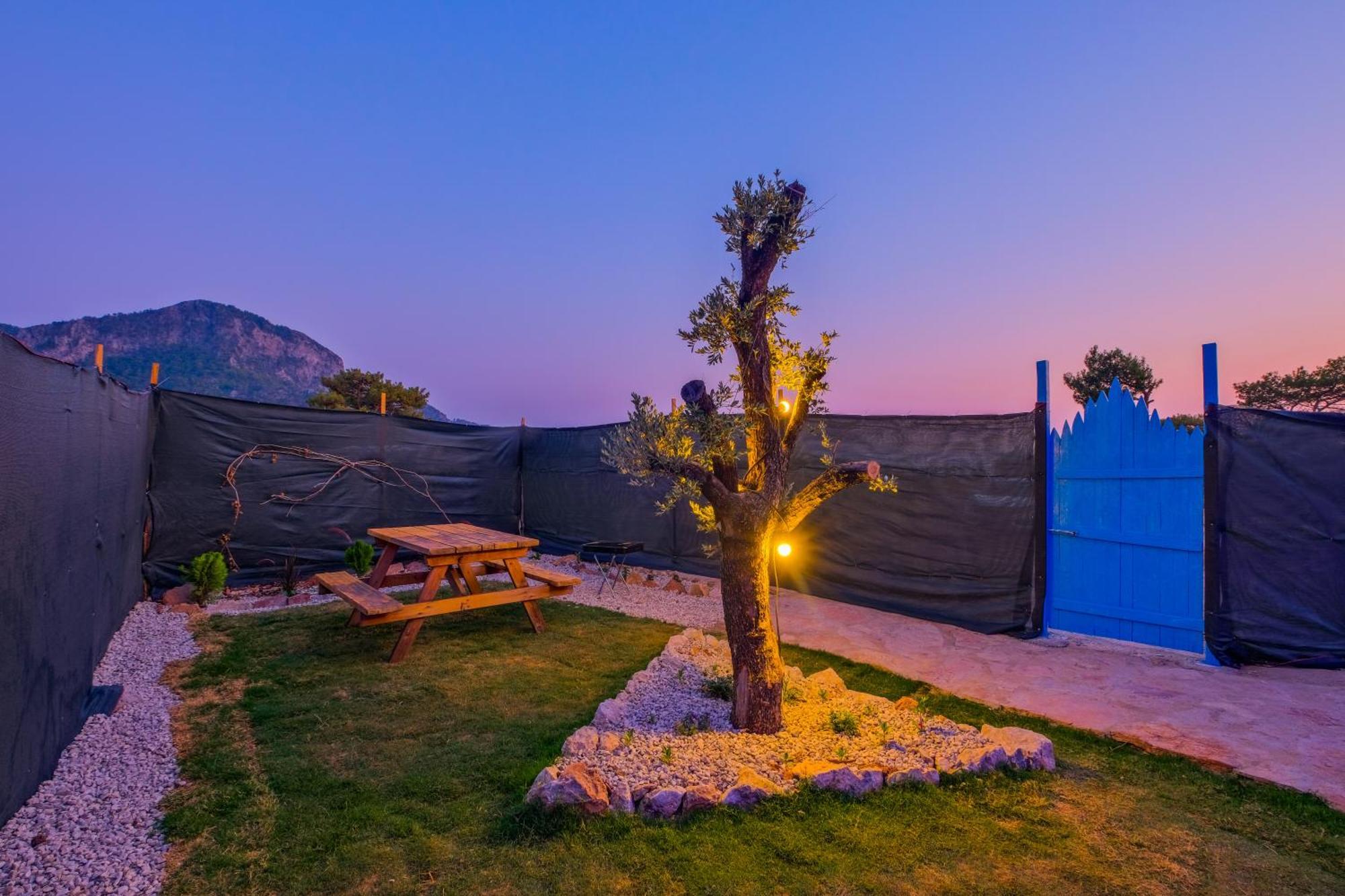 Yildizlararasi Villa