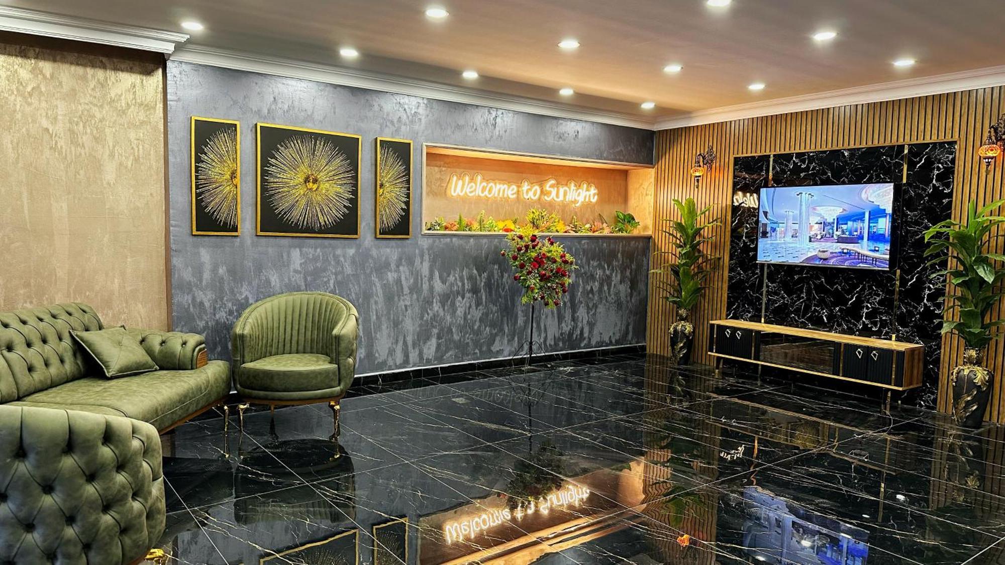 Sunlight Hotel 3*