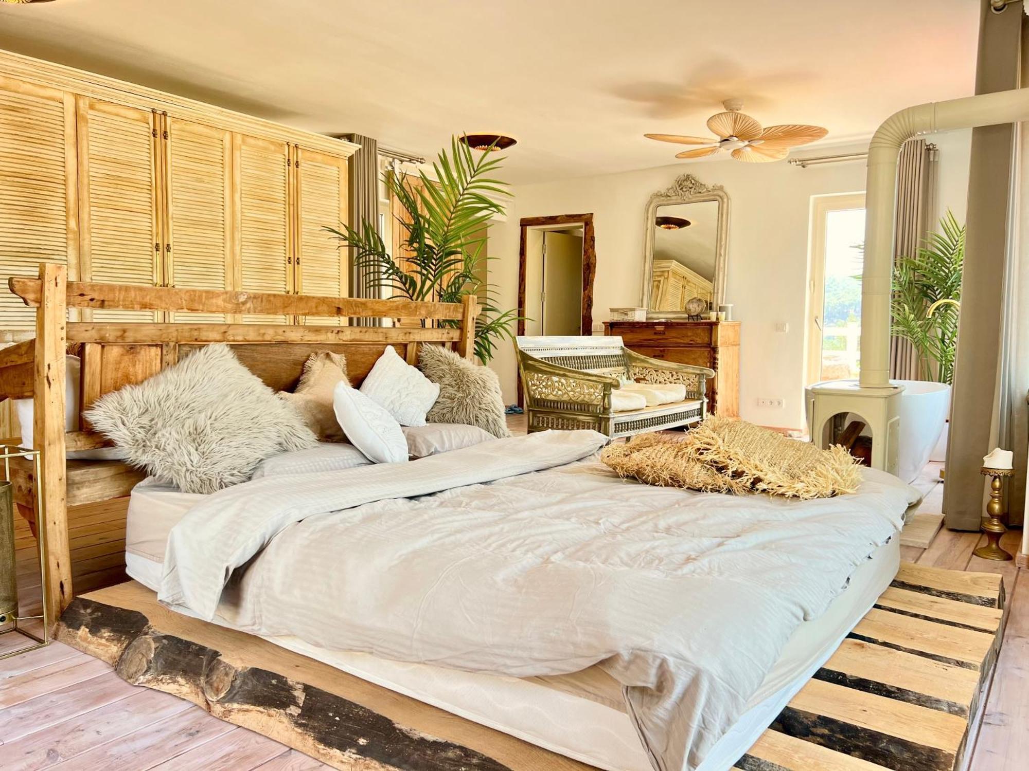 Storm - Very Stylish W/pool & Garden In Gocek Hills *