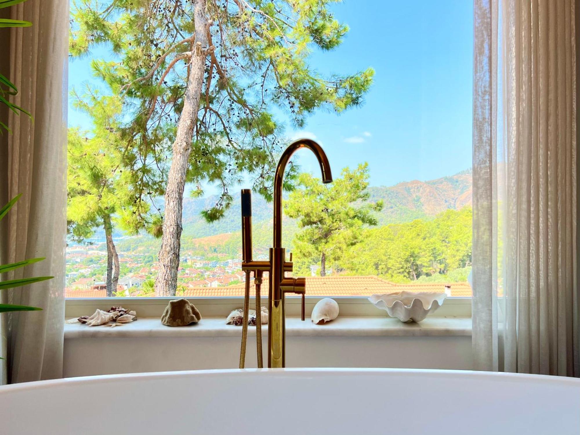 Storm - Very Stylish W/pool & Garden In Gocek Hills