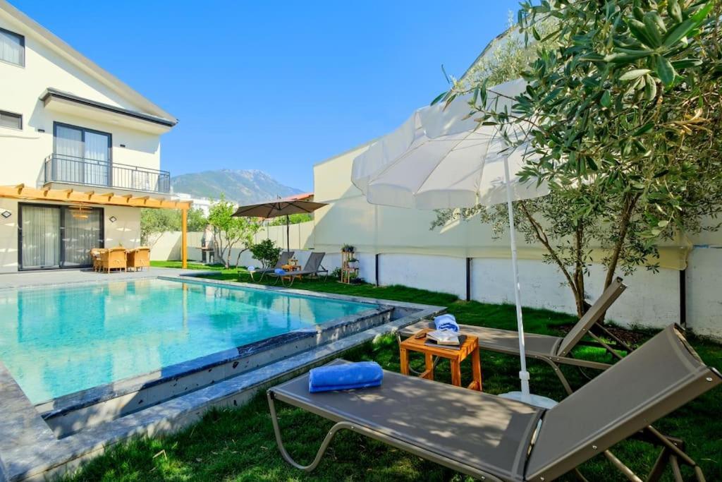 Da Luz Kordonda Villa *