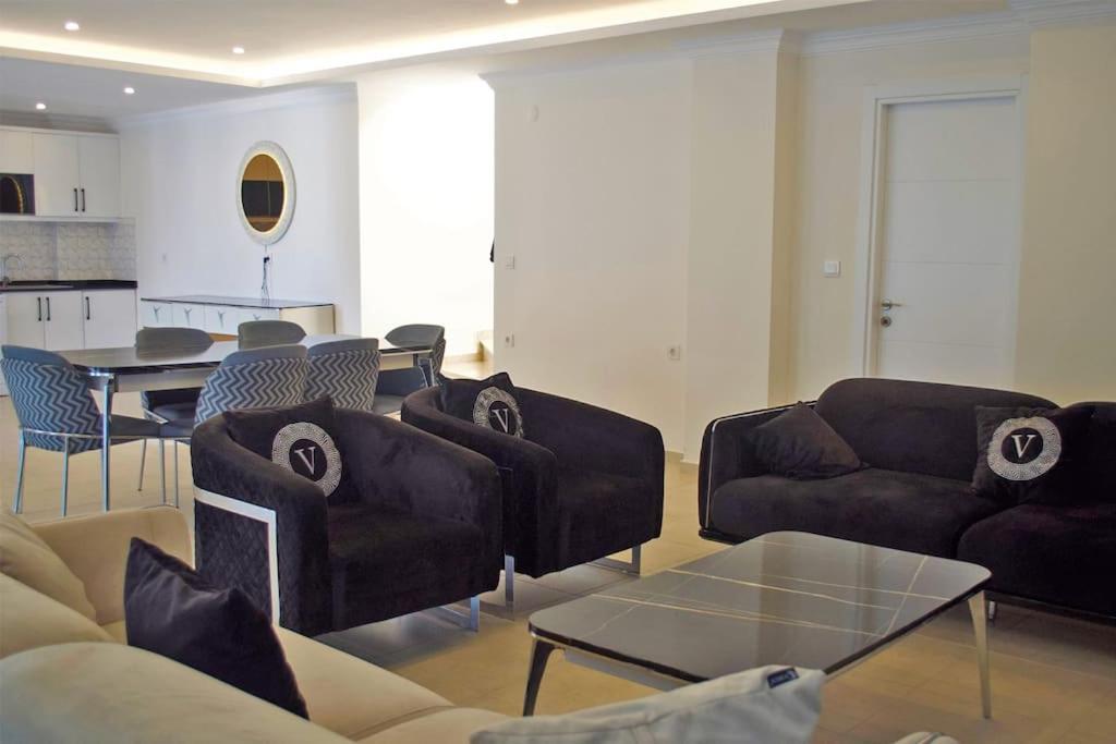 High Quality With Private Pool Villa-skylife