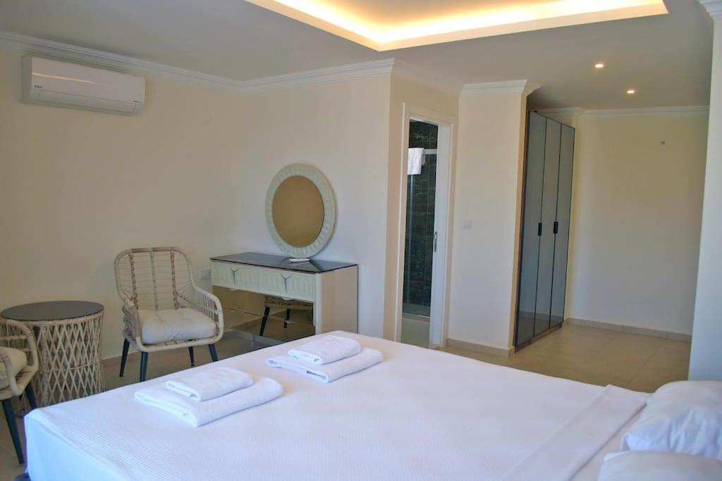 High Quality With Private Pool Villa-skylife Villa
