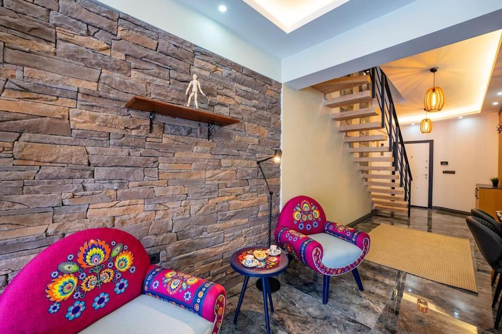 Sehir Merkezinde Lueks - Ocekhomes Adin *