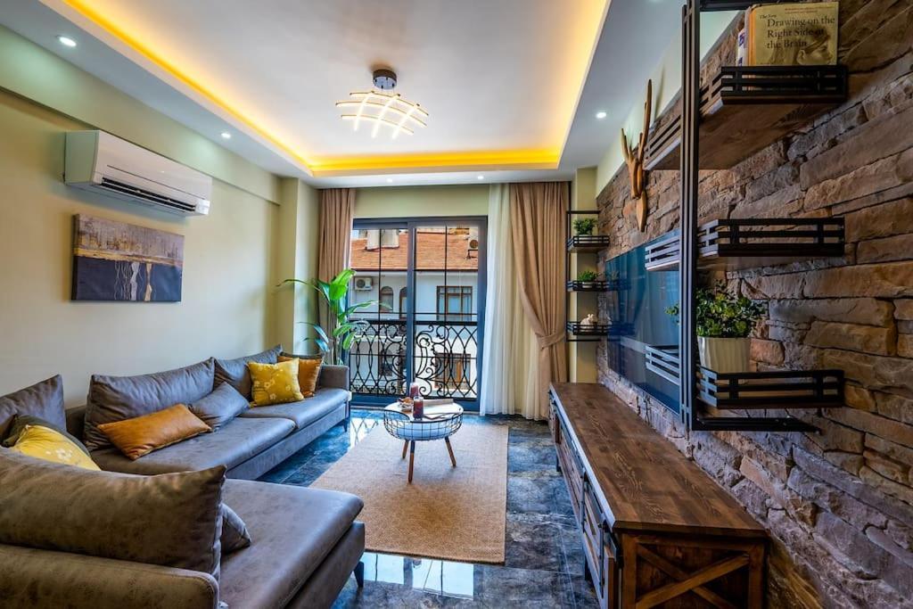 Apartment Sehir Merkezinde Lueks - Ocekhomes Adin