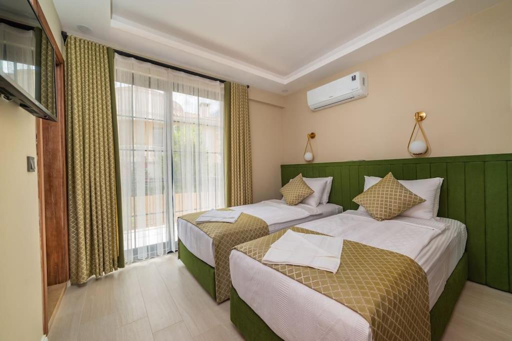 Villa Palmiye Jakuzili Bahceli Havuzlu - Ocekhomes Fethiye