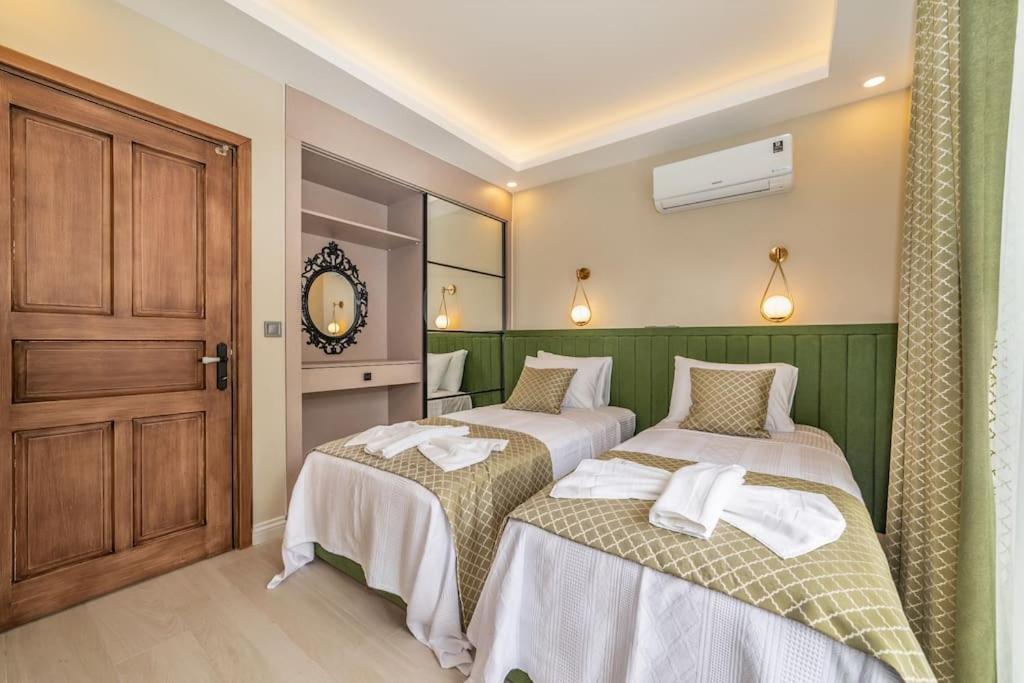 Villa Palmiye Jakuzili Bahceli Havuzlu - Ocekhomes