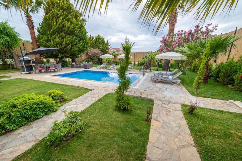 Villa Palmiye Jakuzili Bahceli Havuzlu - Ocekhomes Fethiye