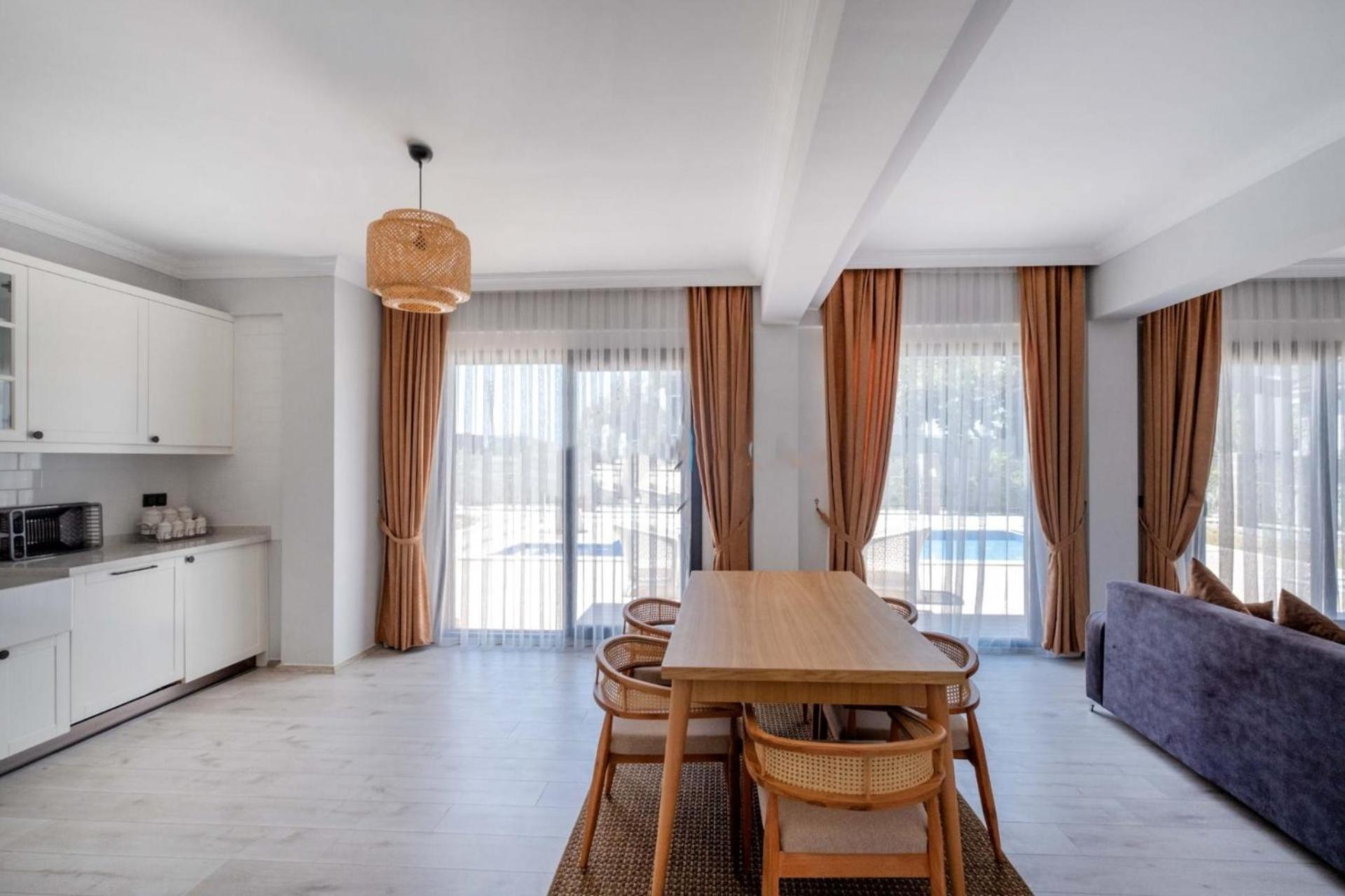 Sunrise In Oludeniz, 4 Bedroom Private Pool *