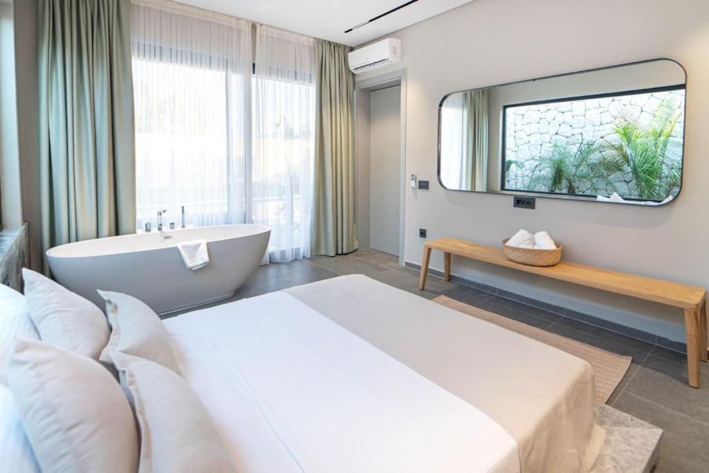 Viohouses 5- Luxury Private Korunakli Oezel Havuzlu * Fethiye