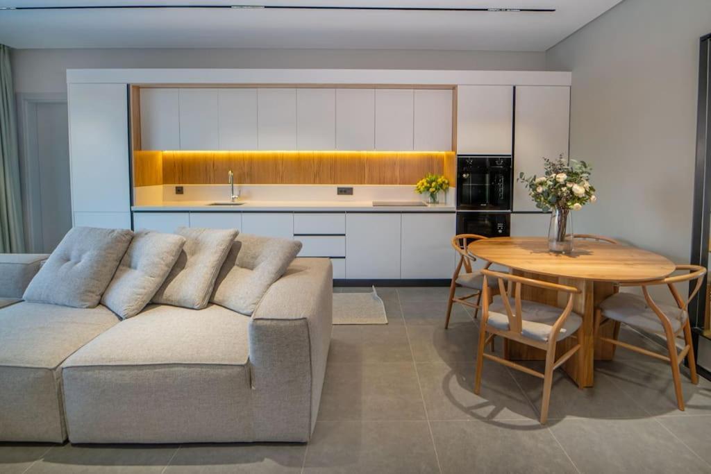 Villa Viohouses 5- Luxury Private Korunakli Oezel Havuzlu *