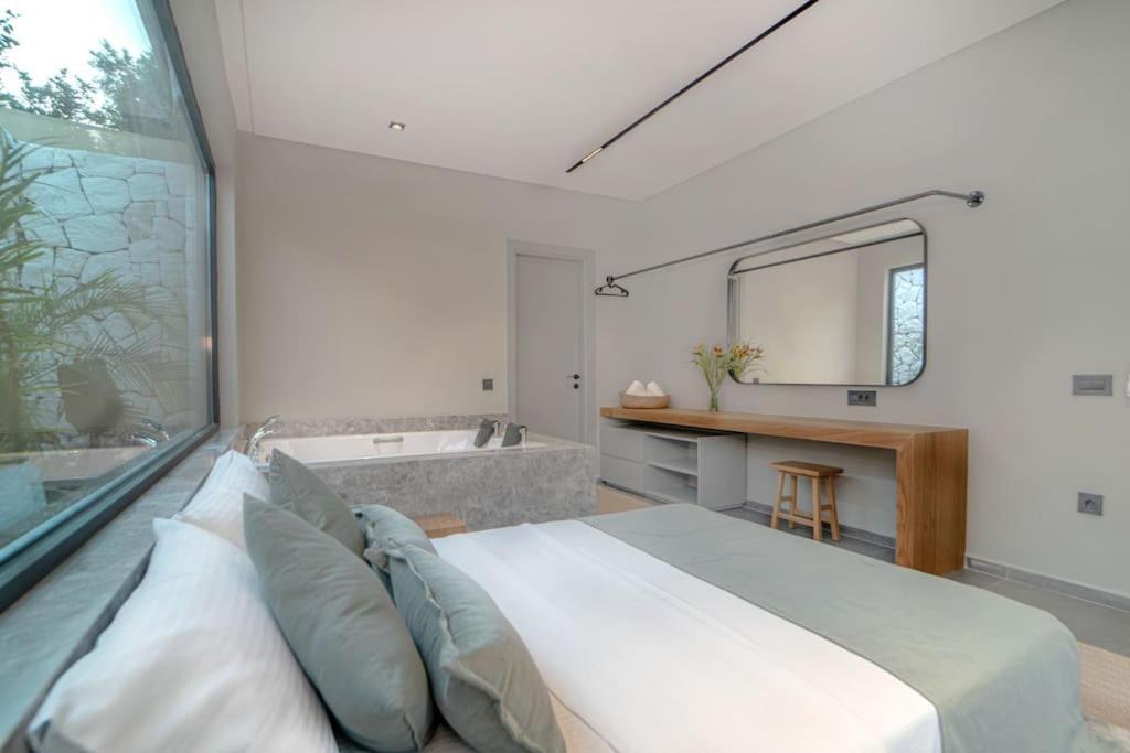 Viohouses 5- Luxury Private Korunakli Oezel Havuzlu *