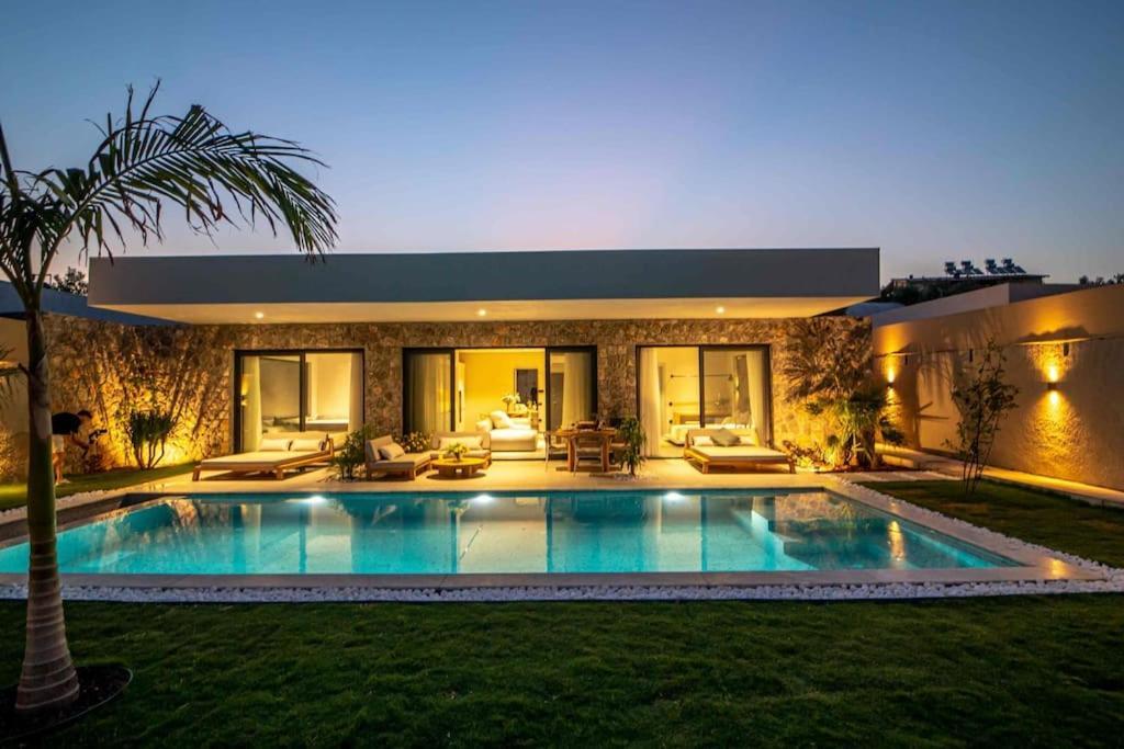 Viohouses 5- Luxury Private Korunakli Oezel Havuzlu * Fethiye
