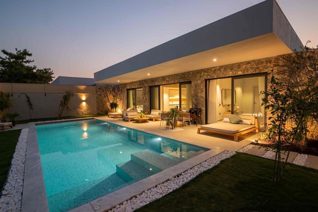 Viohouses 5- Luxury Private Korunakli Oezel Havuzlu Fethiye