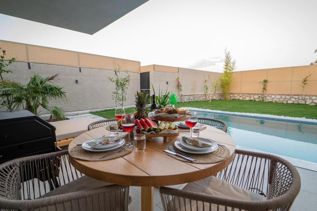Villa Viohouses 5- Luxury Private Korunakli Oezel Havuzlu Fethiye