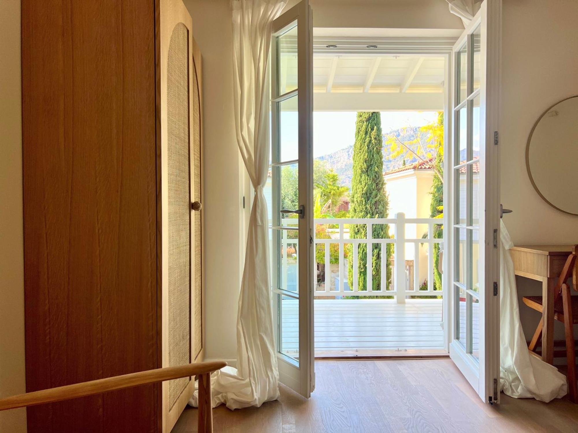 Portville 98 Luxurious In Portville, Gocek. * Fethiye