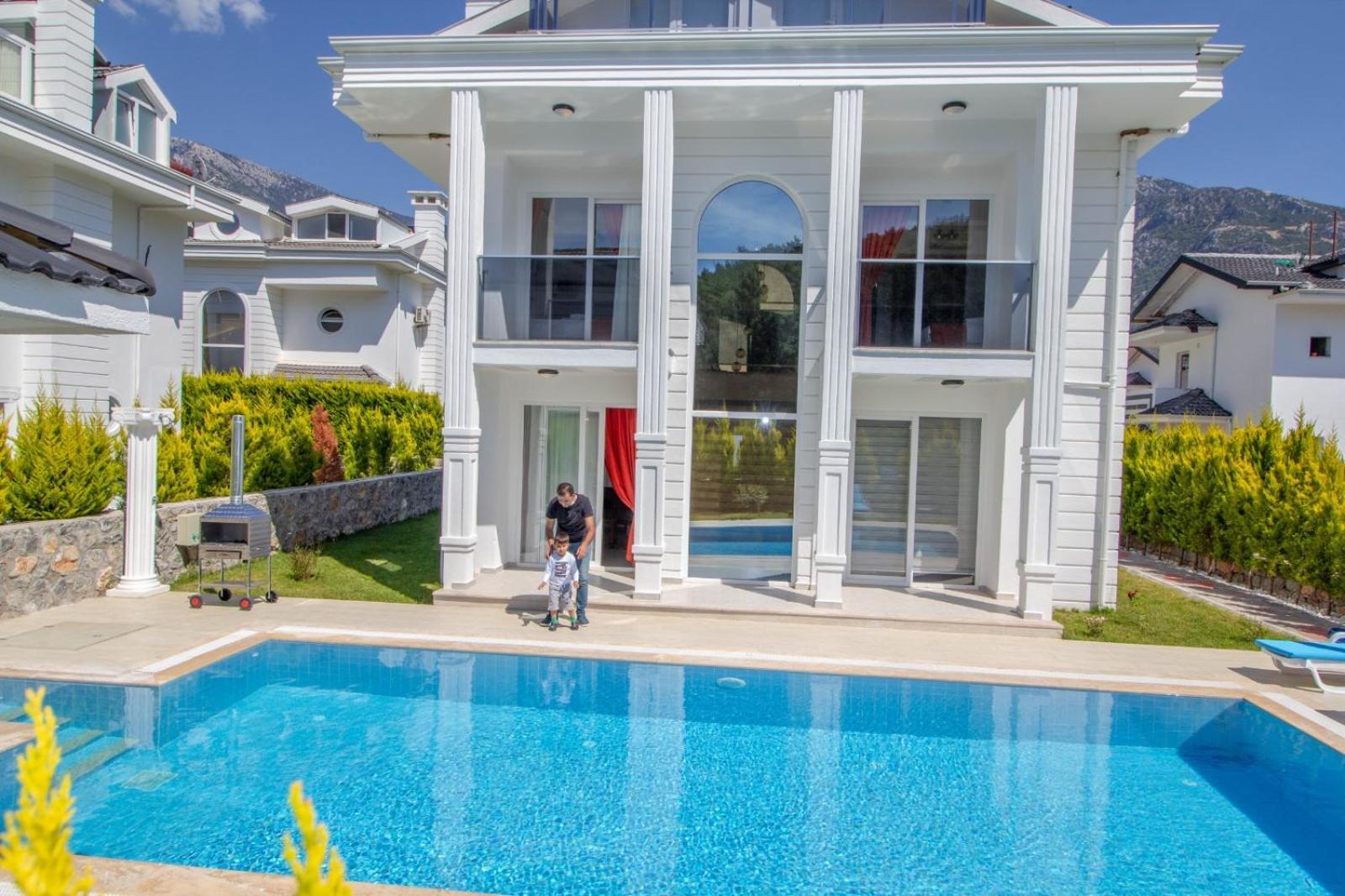 Orkide Villa *