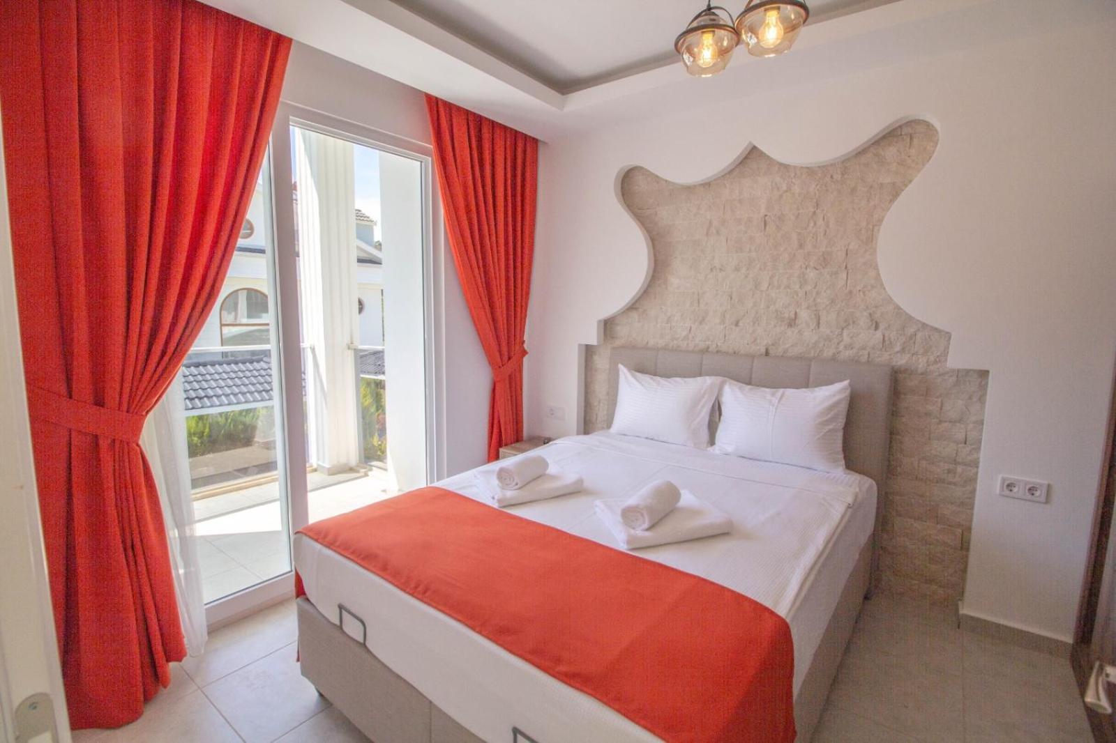 Orkide Villa *