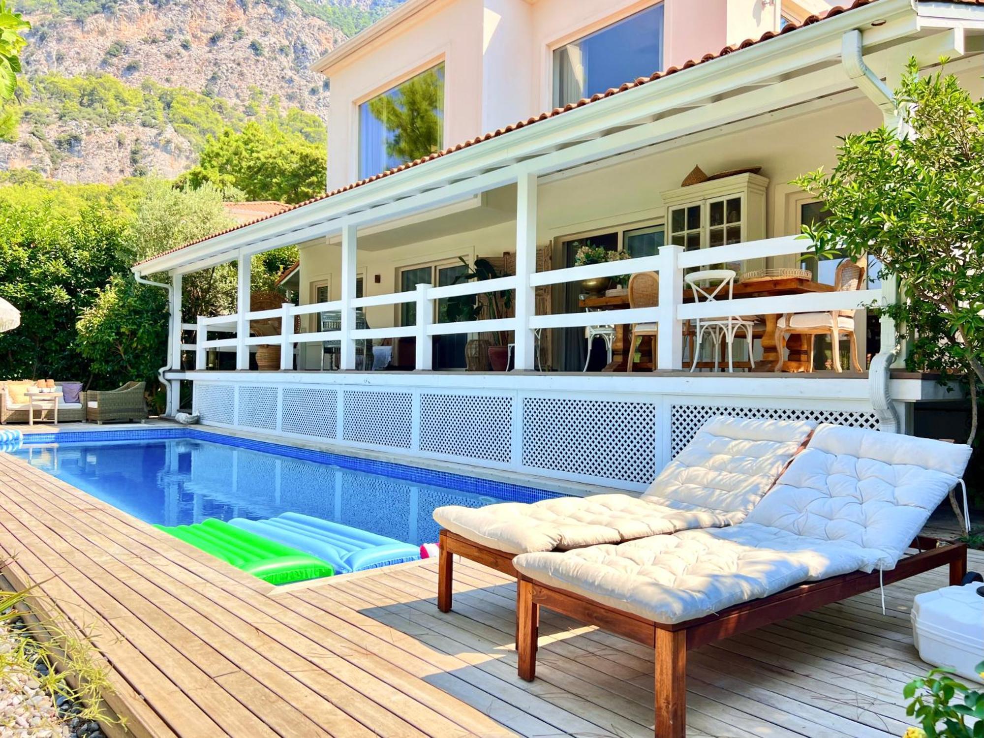 Villa Storm - Very Stylish W/pool & Garden In Gocek Hills Fethiye