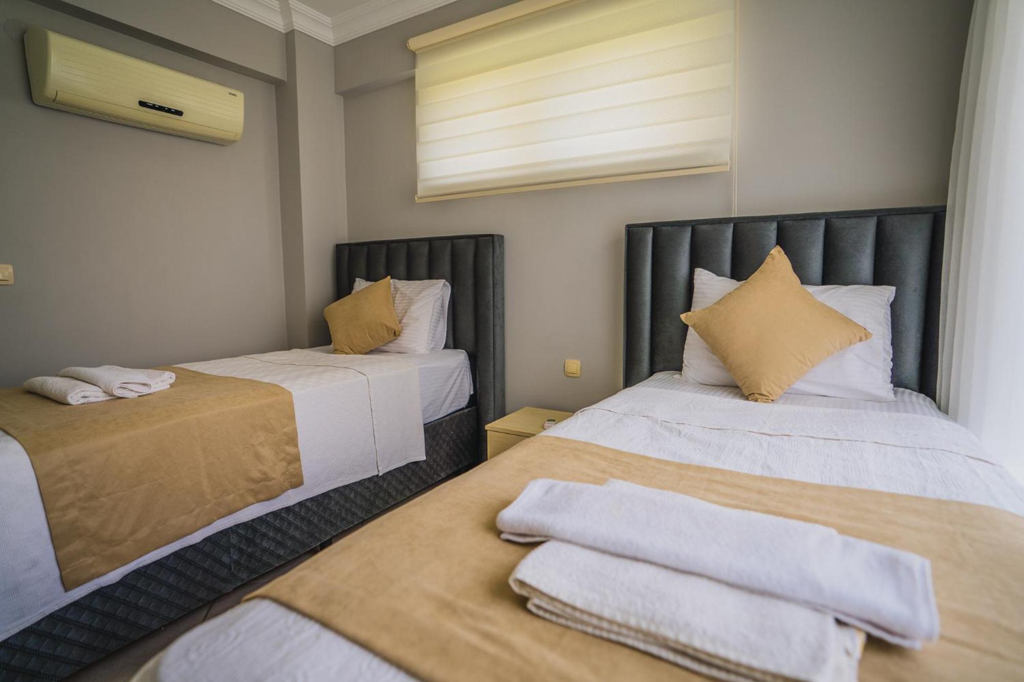 Aparthotel Sunset Aqua Lettings *