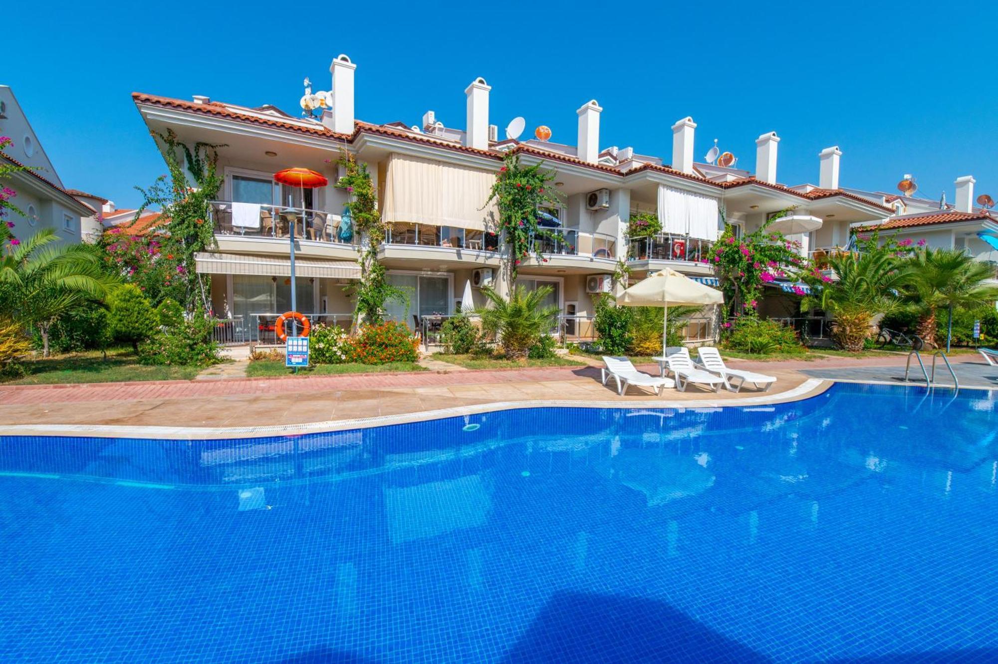 Sunset Aqua Lettings Aparthotel *