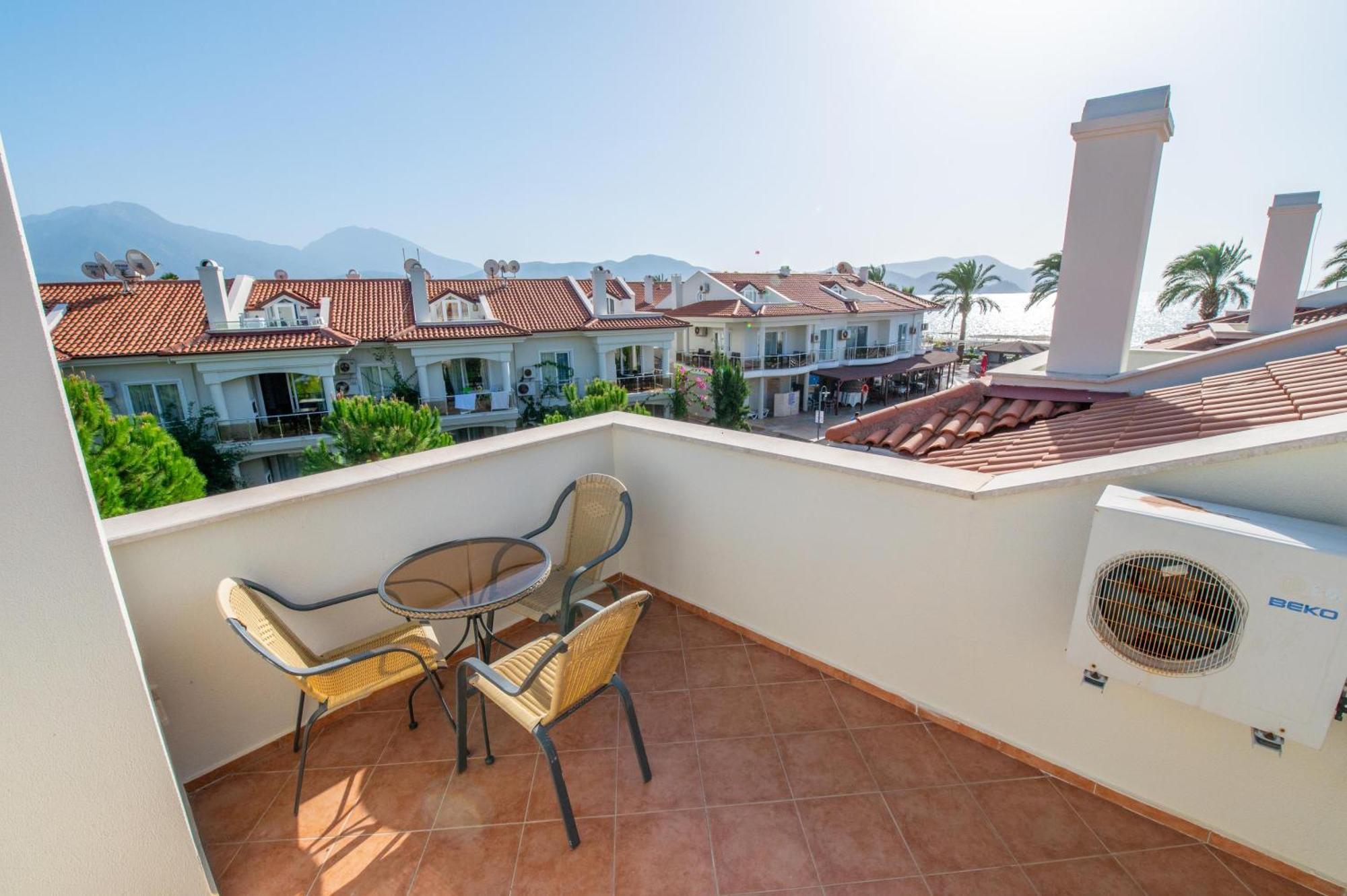 Sunset Aqua Lettings