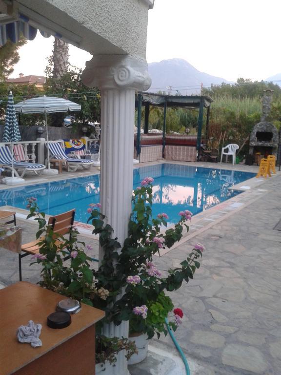 Deniz *