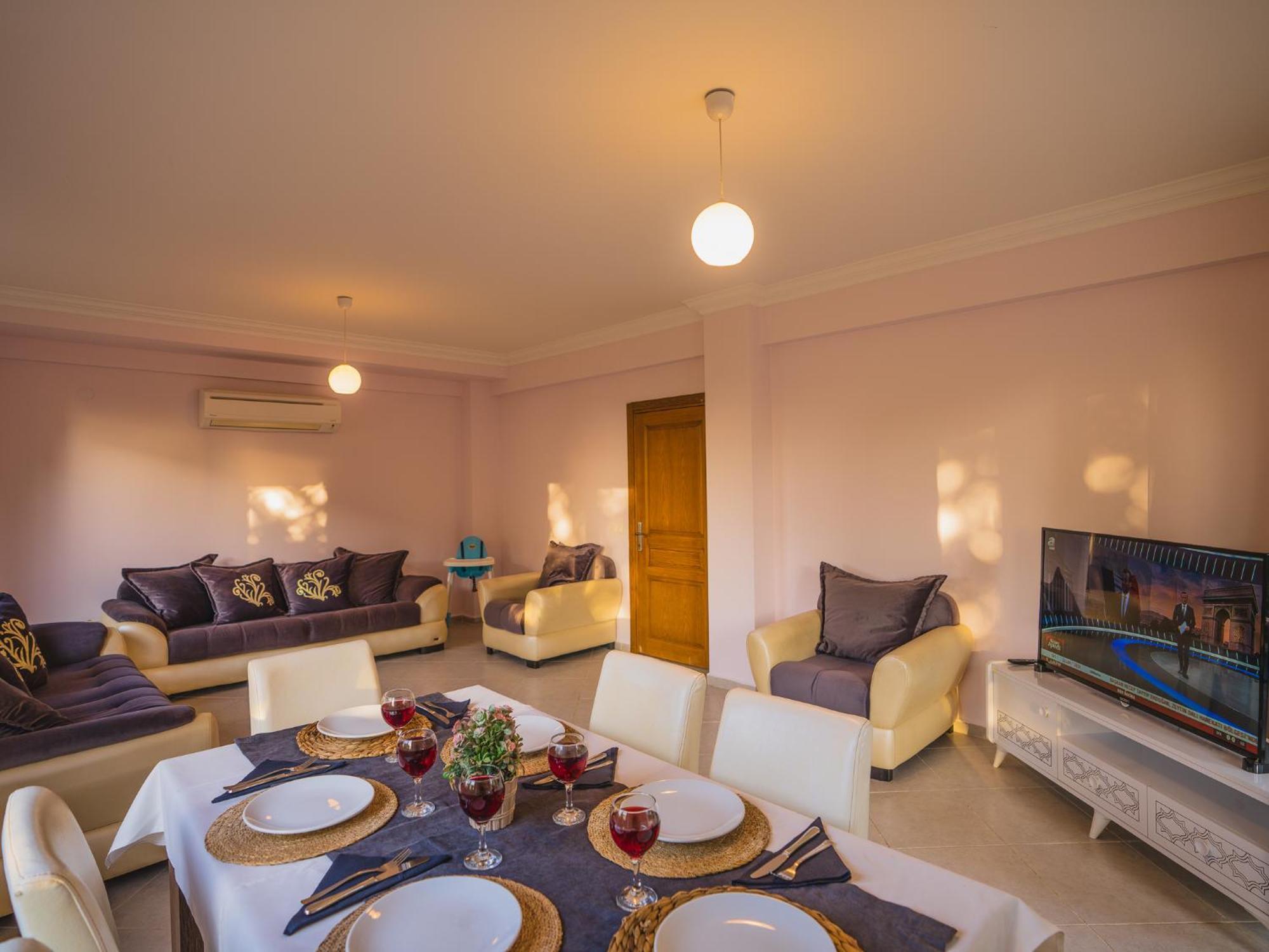 Villa Ovacikta 6 Kisilik Oezel Havuzlu Royal 2 Fethiye