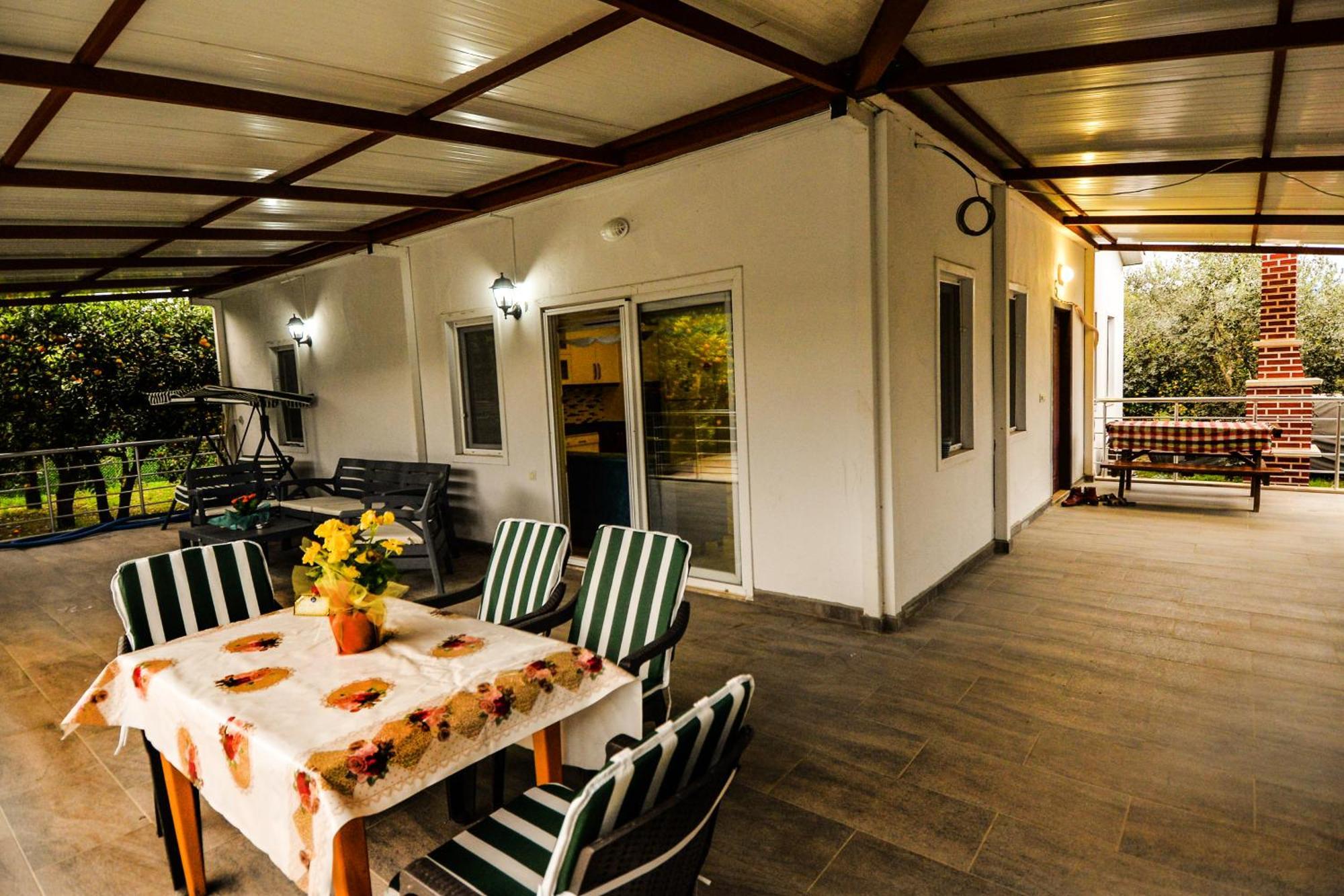 Avci Villa-fethiye 3+1 In Garden With Private Pool, 10 Minutes To The Beach Fethiye