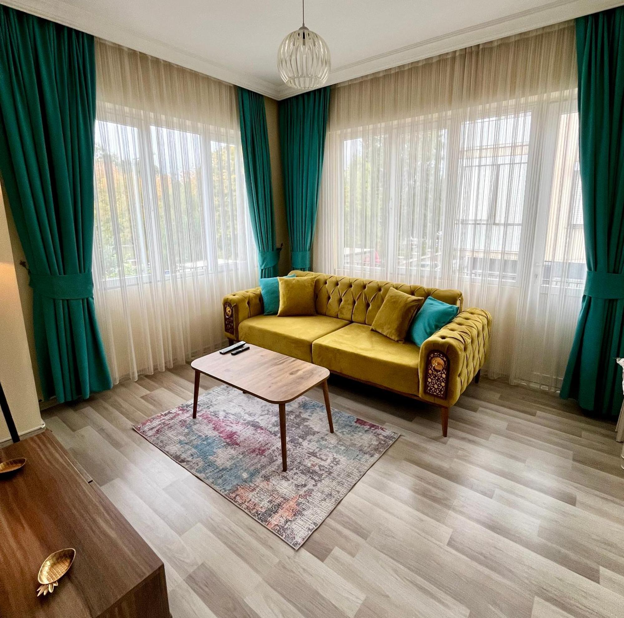 Mek Homes 1 Apartment *