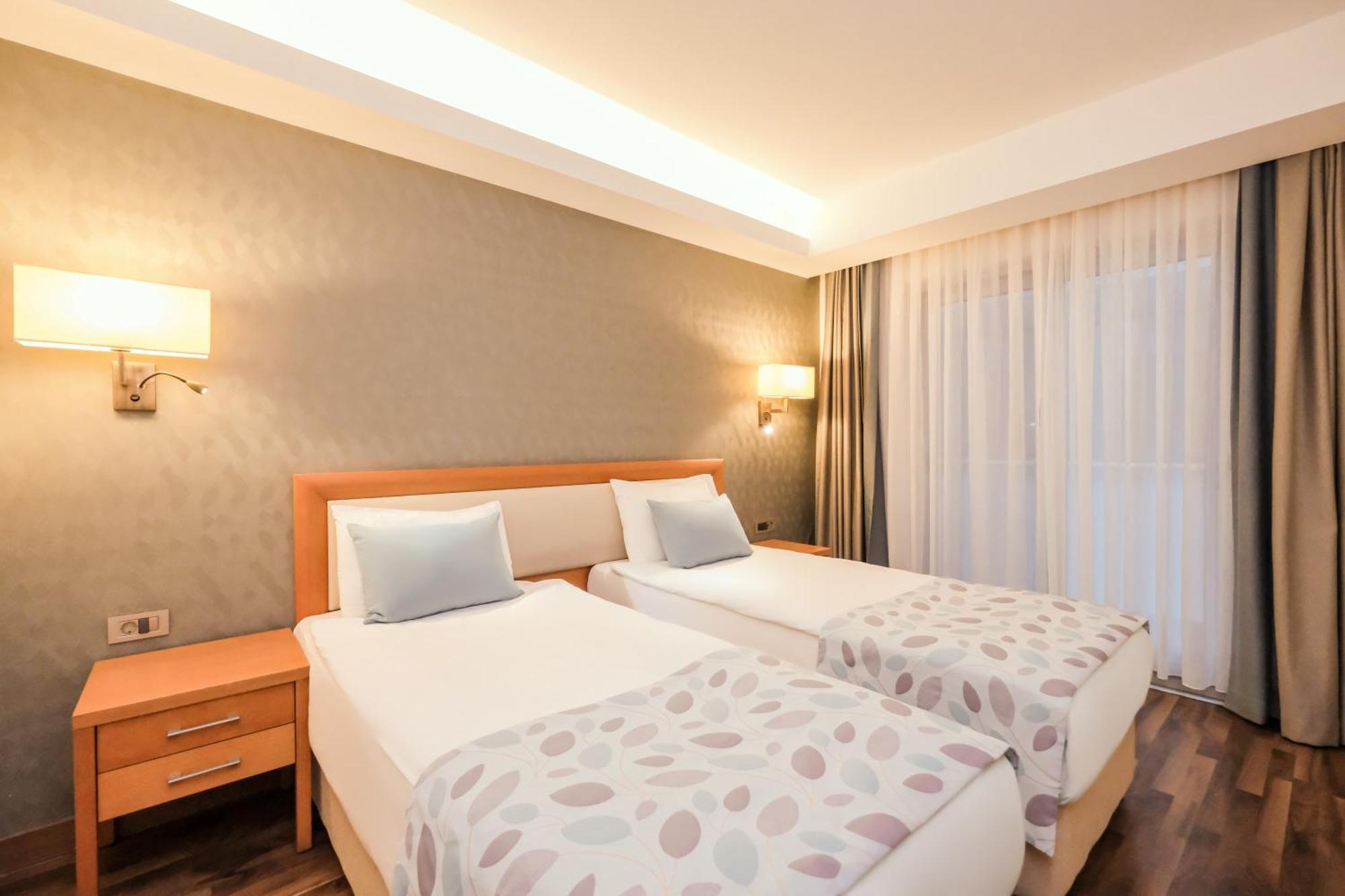 Orka Village Hisaroenue Hotel