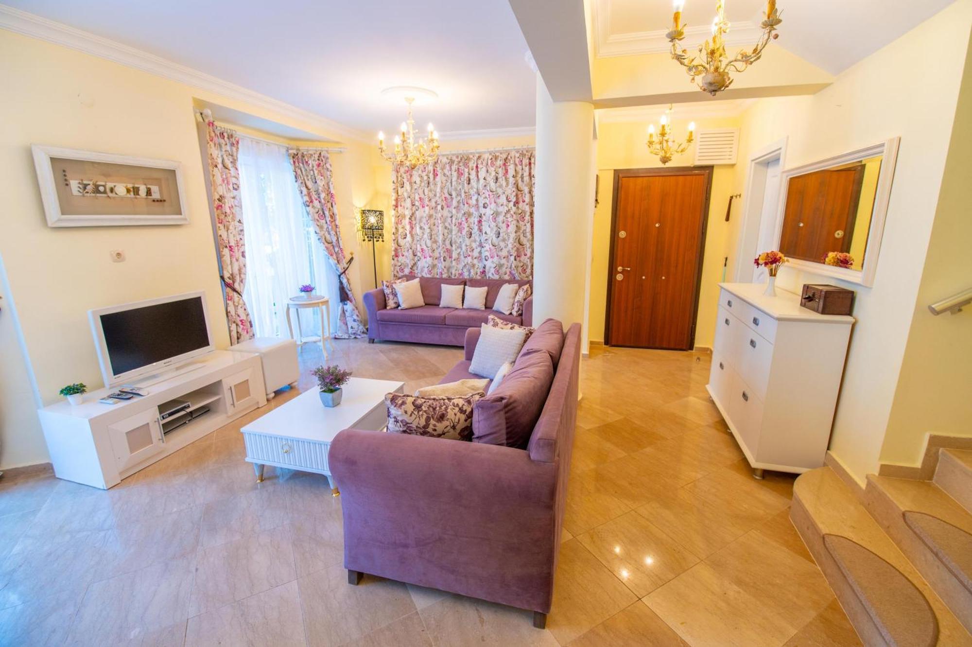 Sunset Aqua Lettings *