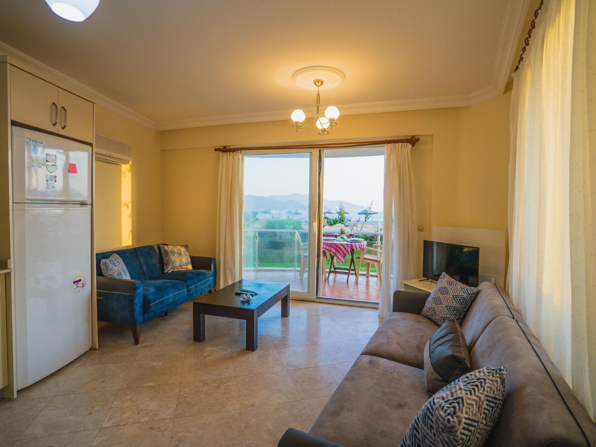 Aparthotel Sunset Aqua Lettings