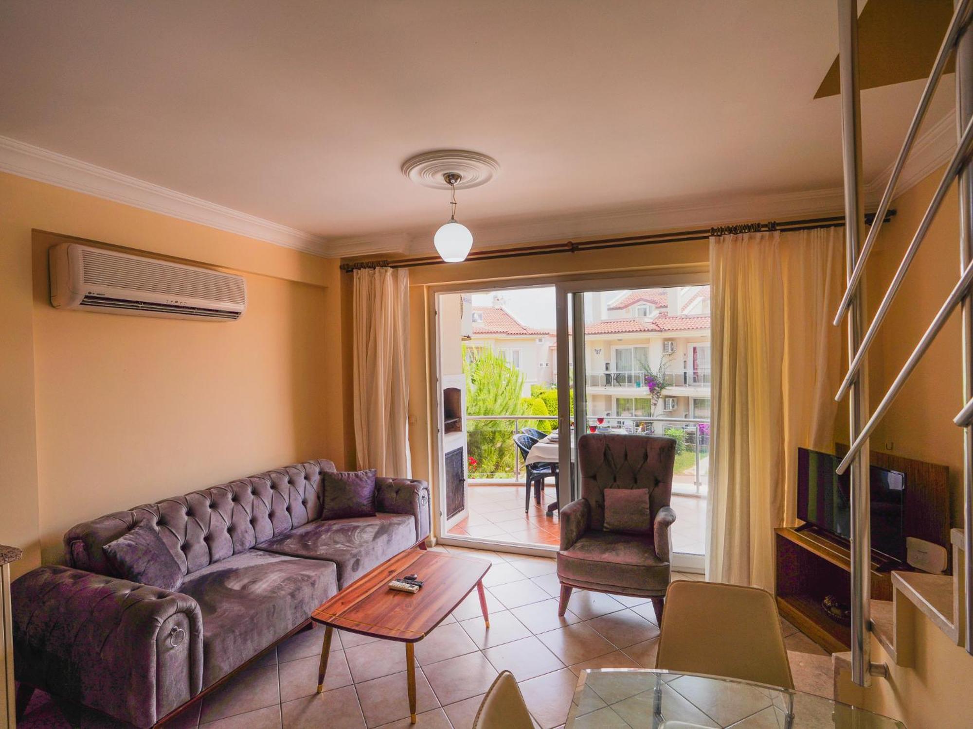 Aparthotel Sunset Aqua Lettings