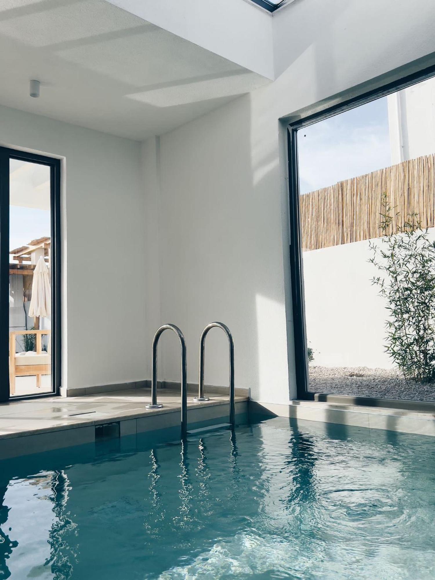 Ion Indoor Heated Pool, Sauna, Jacuzzi, Underfloor Heating System *
