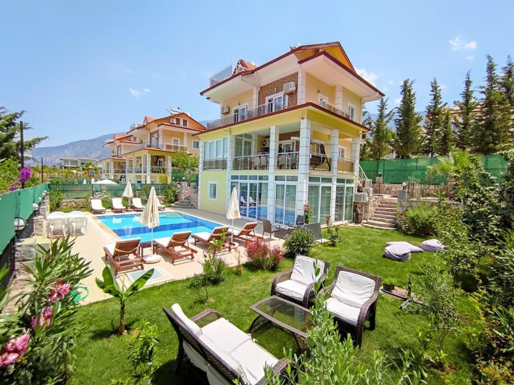 Alpine At Hisaroenue Oeluedeniz Ovacik 6+2, 12 People * Fethiye