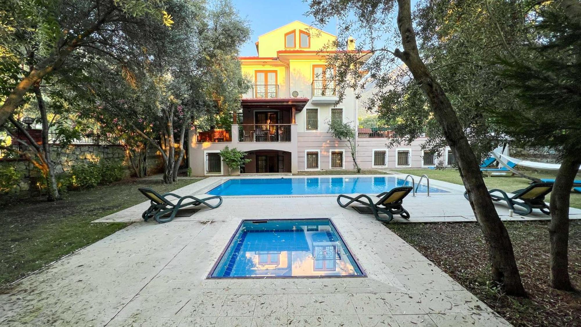 Cem Luxury - Private Pool - Oludeniz, Villa