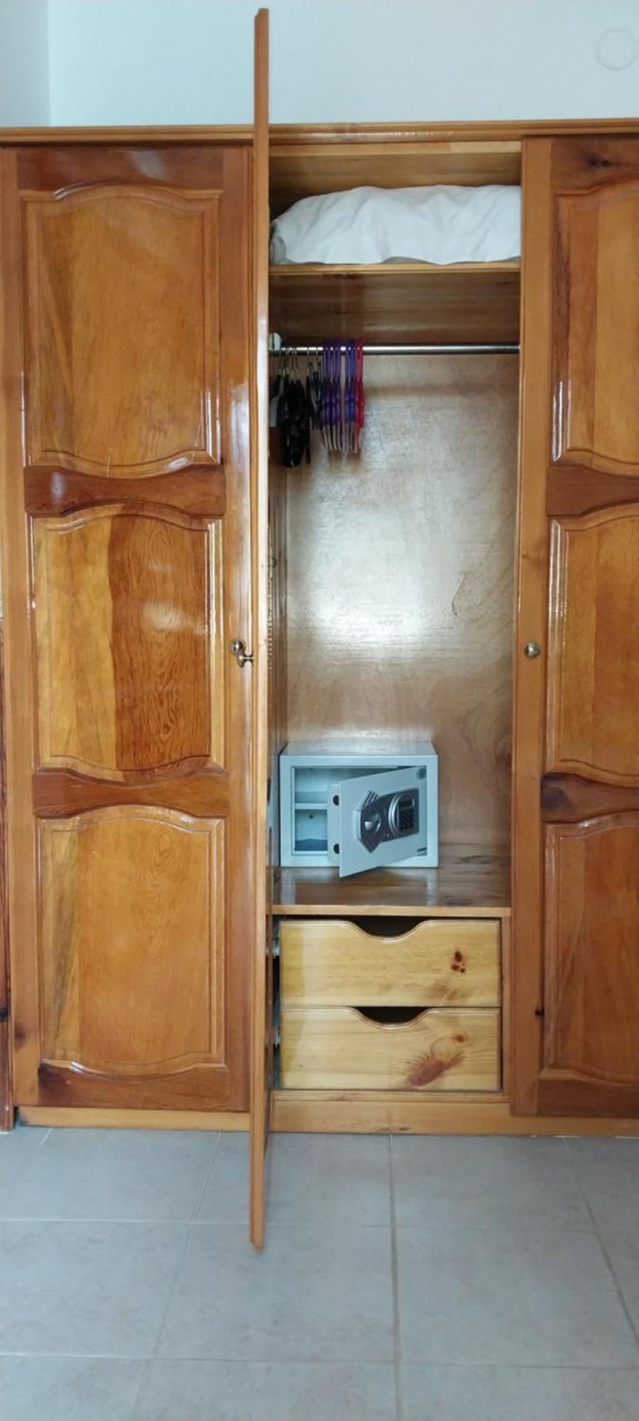 Dolphin Apartment