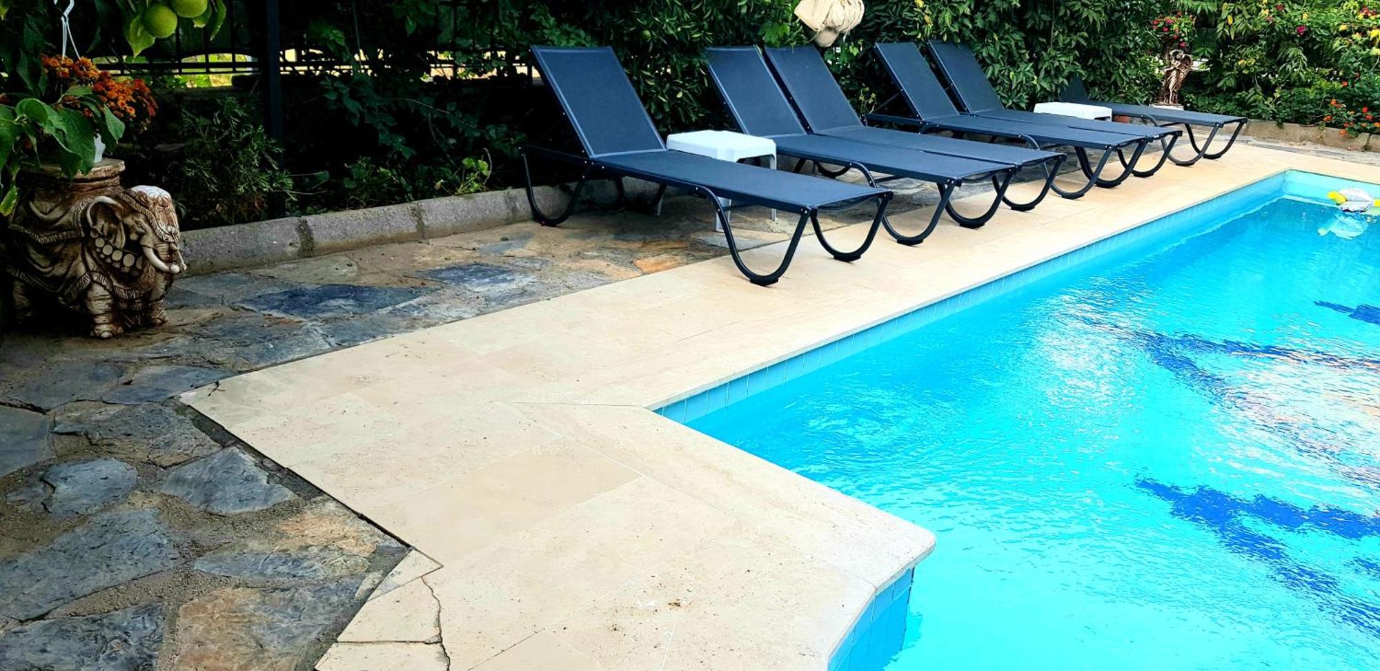 Iksir Villa