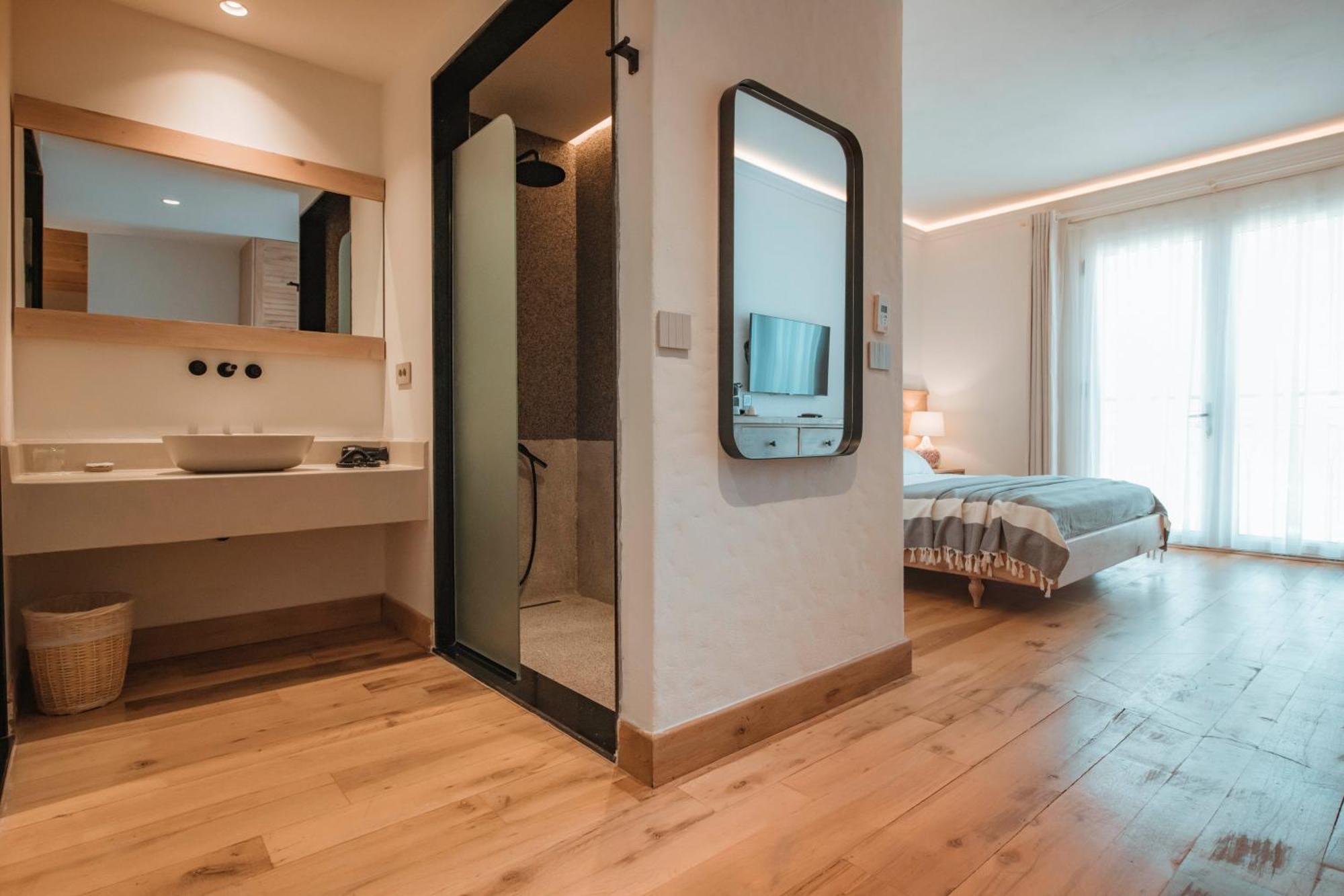 Unique-boutique Class - Adults Only Hotel 3*