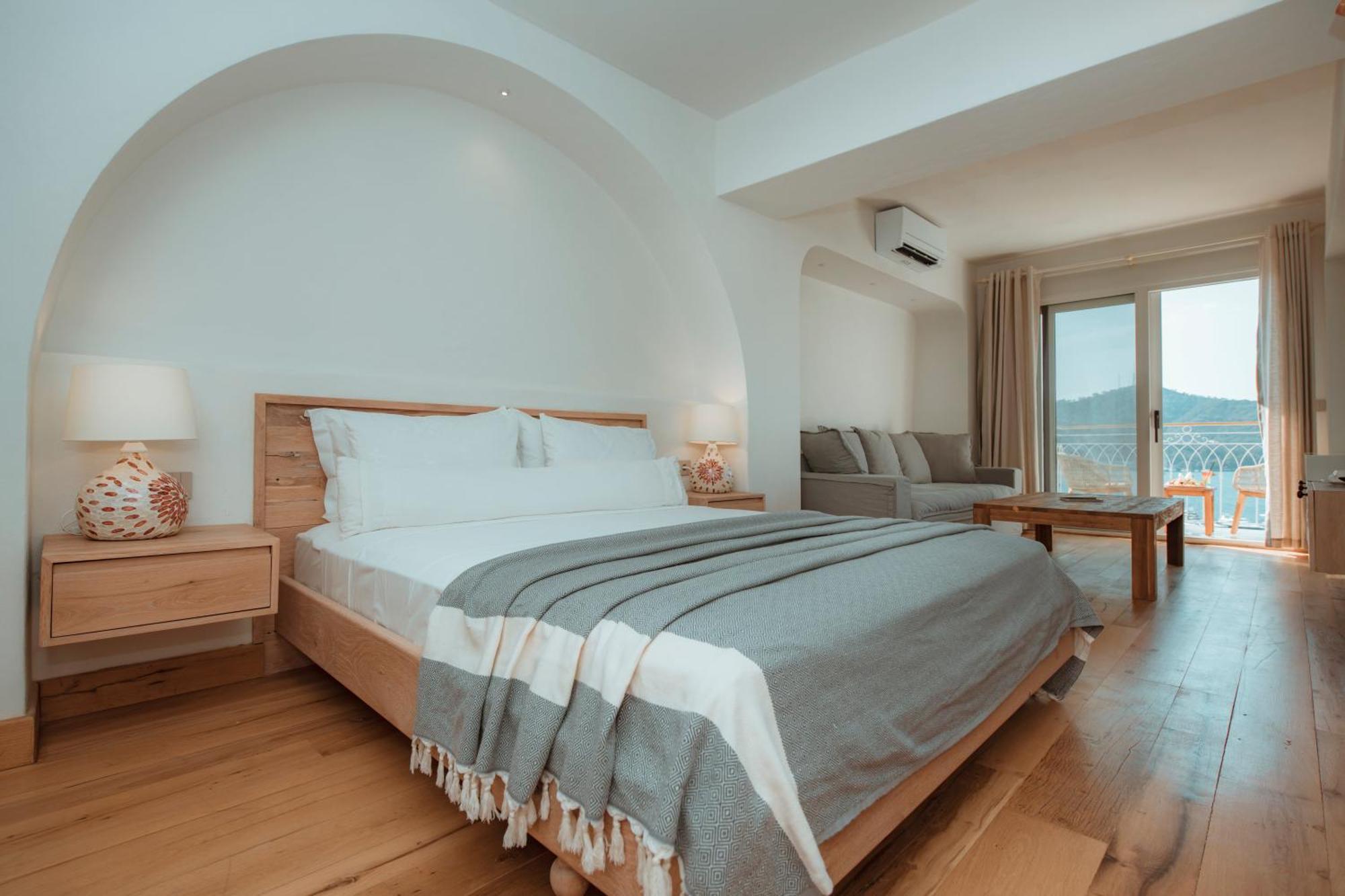 Unique-boutique Class - Adults Only Hotel