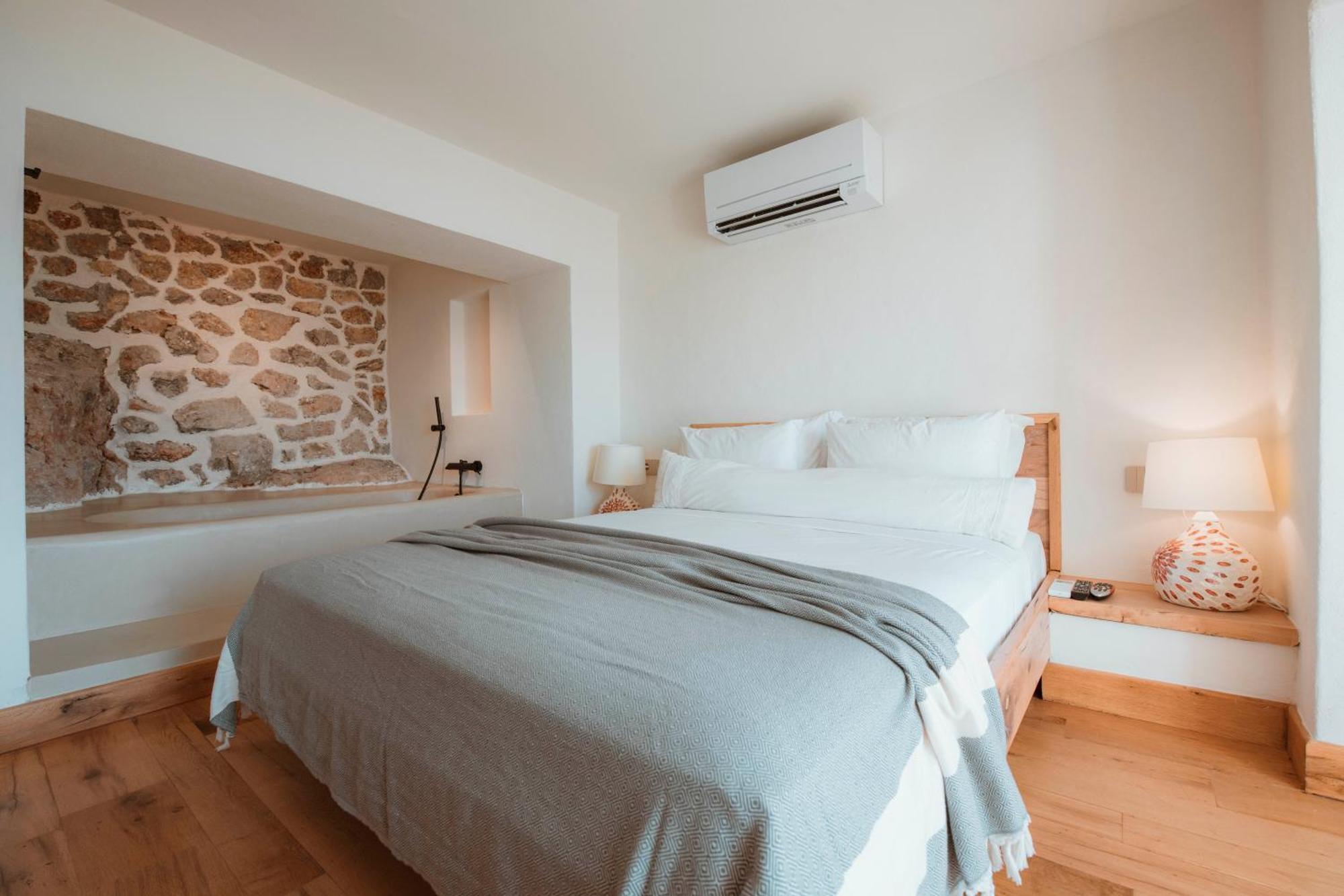 Unique-boutique Class - Adults Only Hotel